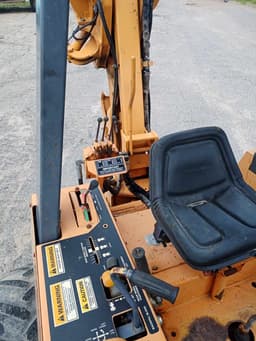 Cable Plow - Case 860 4x4x4 Cable Plow with Backhoe (2000 Model) Cable Plow - Case 860 4x4x4 Cable Plow with Backhoe (2000 Model)