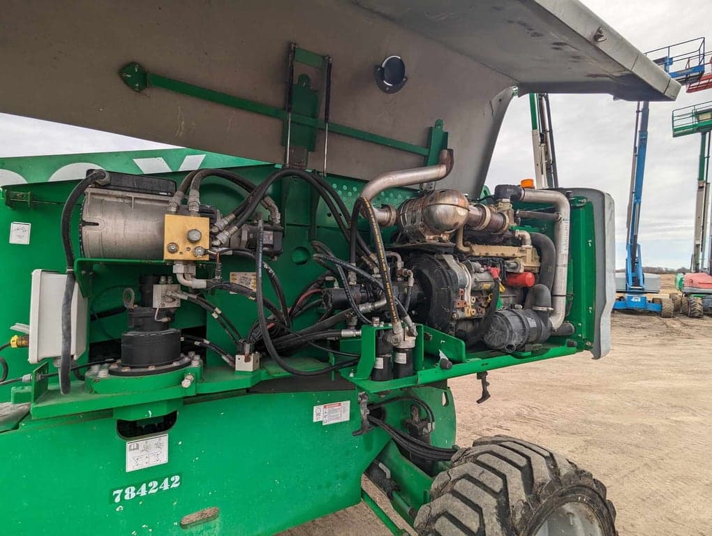Telescopic Boom Lift - 2015 Genie S-60X Diesel 60'