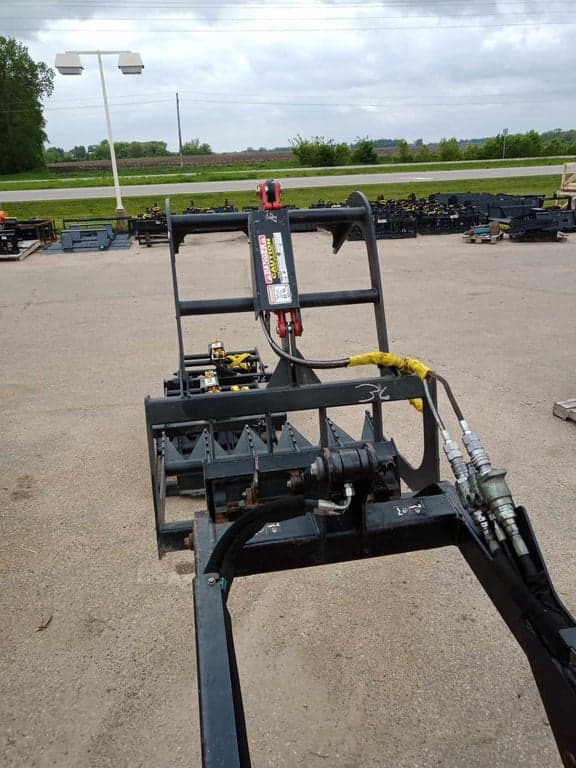 Mini Skid Attachment - 36" Root Grapple - *NEW*