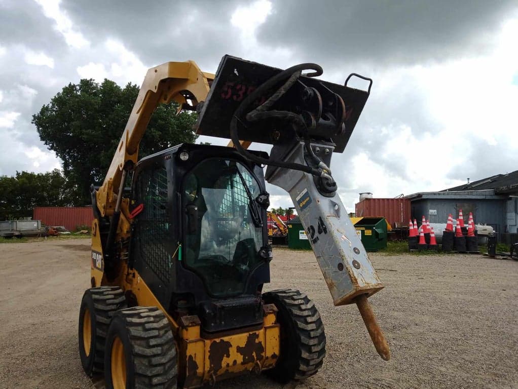 Skid Attachment - Epiroc EC 60t Skid Steer Breaker