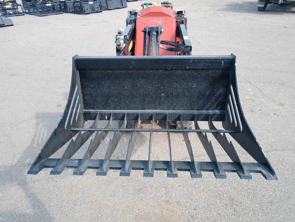 Mini Skid Attachment - 42" Skeleton Bucket - *NEW*