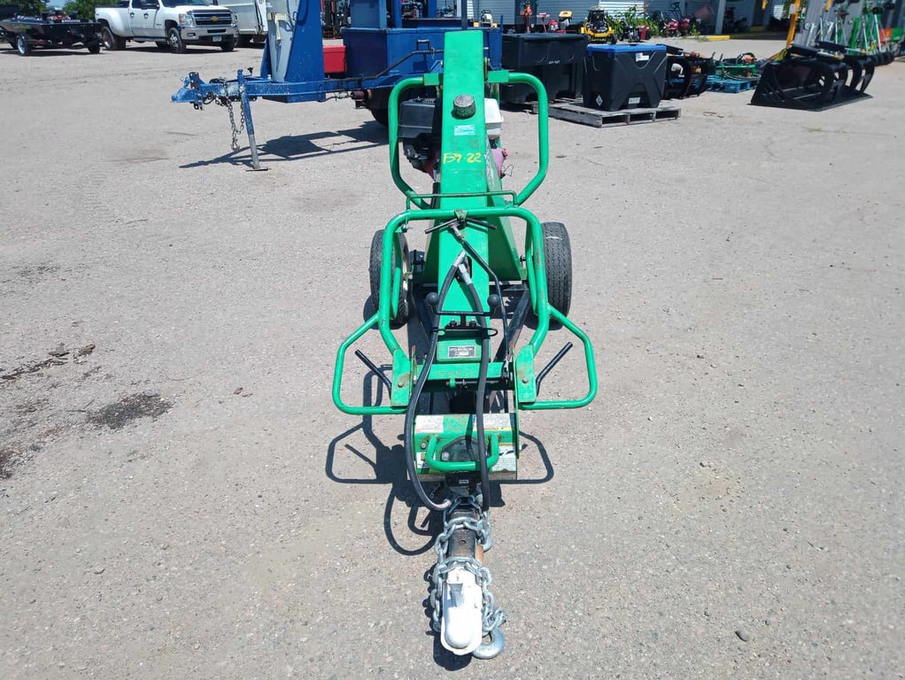 Towable Hydraulic Earth Drill - 2014 Little Beaver Towable Hydraulic Earth Drill - 2014 Little Beaver