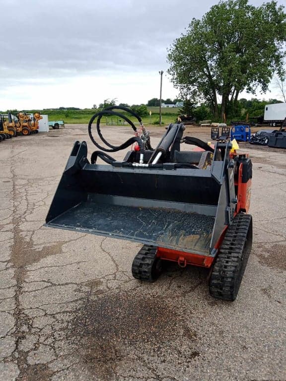 Mini Skid Attachment - Wolverine 4 in 1 Hydraulic Bucket - *New*