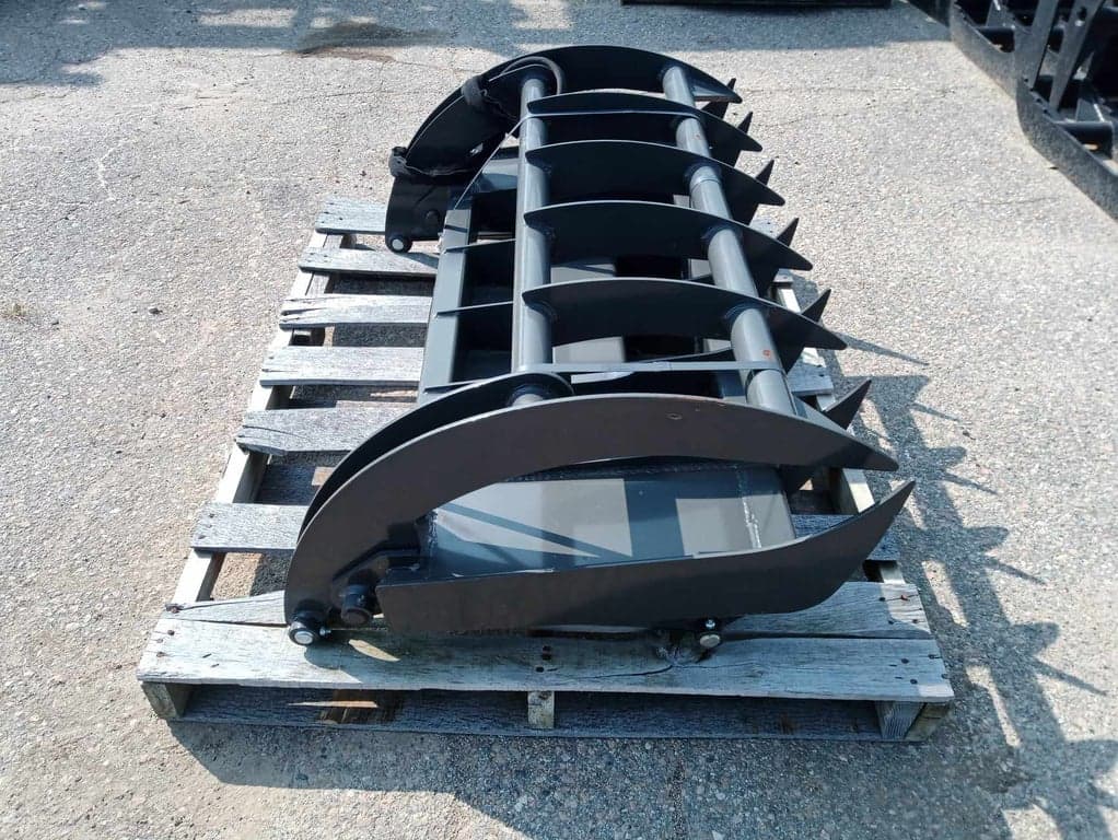 Mini Skid Attachment - CID 44" Grapple Rake