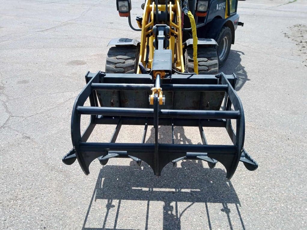 Skid Attachment - 48" E-Series Root Grapple - *NEW*