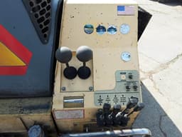 Crawler Asphalt Paver - 2009 BOMAG BF814 LPH-3 Crawler Asphalt Paver - 2009 BOMAG BF814 LPH-3