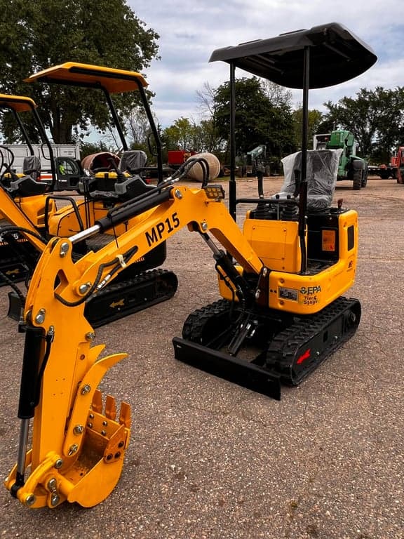 Mini Excavator - 2024 Machpro MP15 *Flash Sale*